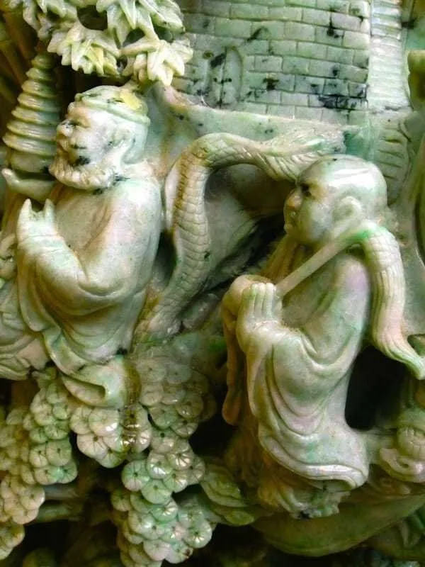 Chinese Jade Sculpture Beyond Amazing Luxury Branded