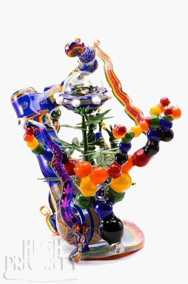 Scott Deppe Take Me 2 the MOTHERSHIP Alien Montage Bubbler Scott Deppe Take Me 2 the MOTHERSHIP Alien Montage Bubbler High End Gear for The Affluent 420er