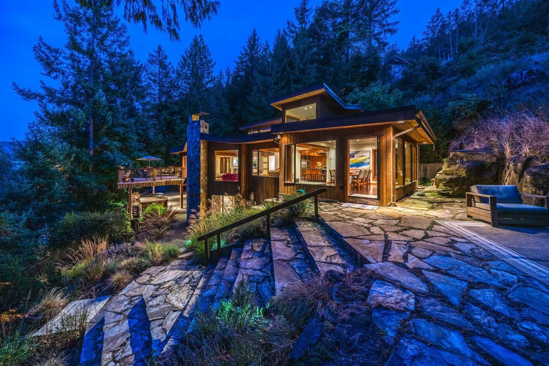 Ocean View Luxury Home In Maple Bay On Vancouver Island Luxury Branded